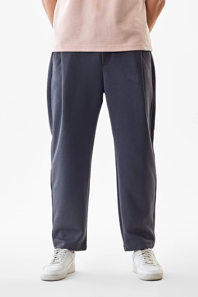 سنيتش بنطلون كوري بقصة مريحة